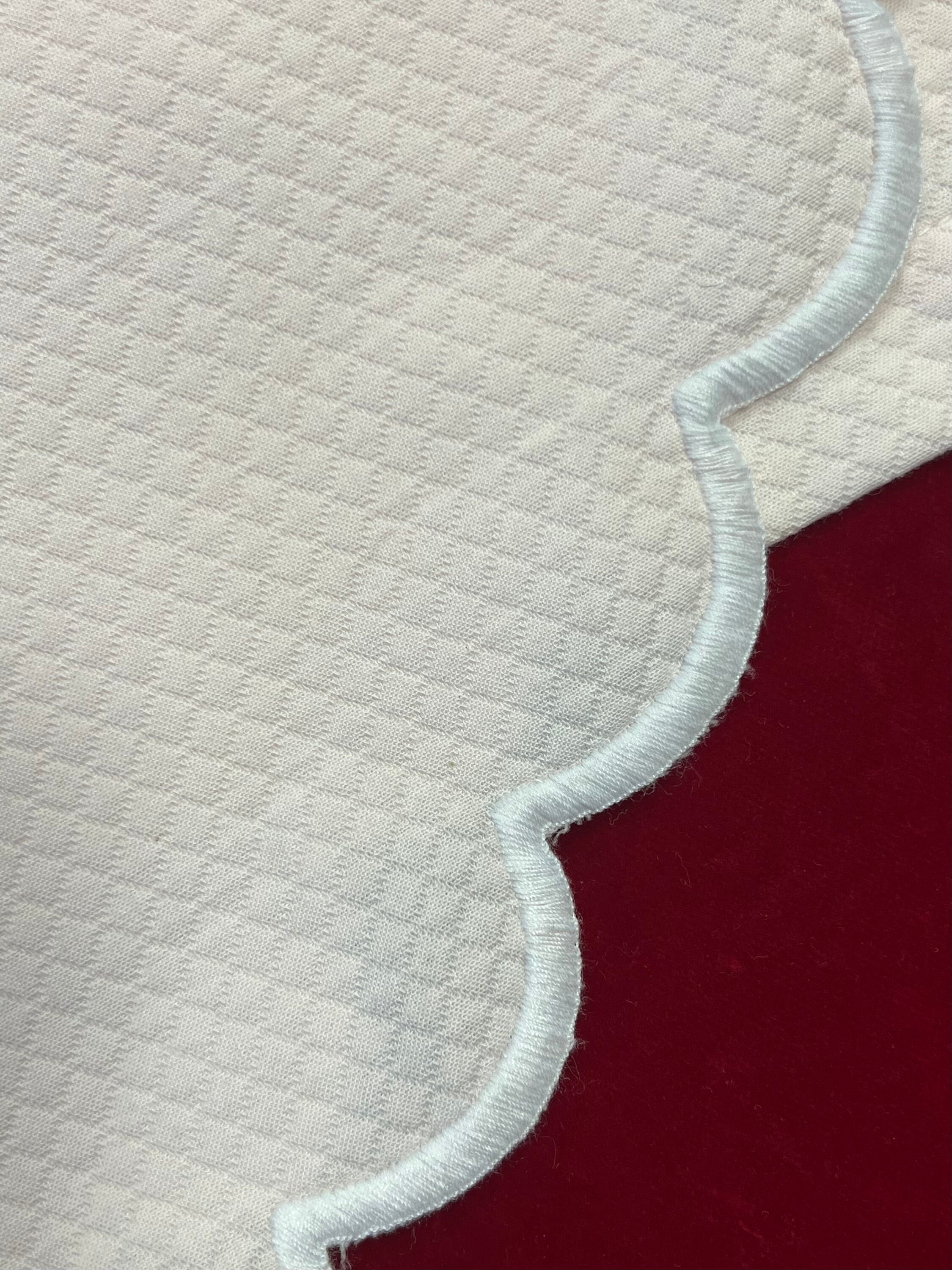 Matouk FULL Pale Pink Diamond Pique Coverlet W/scalloped Hem Etsy