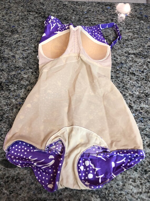 Roxanne swimsuit 196070/'s Roxanne Purple Floral Pin Up Rockabilly One Piece Swimsuit with Molded Cup Size 16 Bust 38B with Union Label