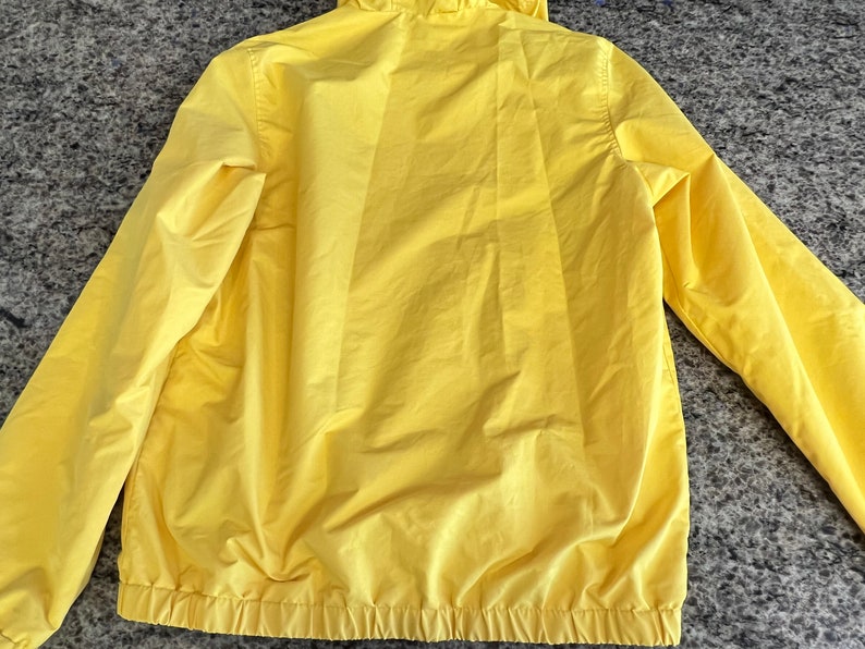 Members Only Bright Yellow Hoodie Windbreaker half Zip Front with Checkered Drawstring Size S sailing windbreaker, Members only windbreaker image 4