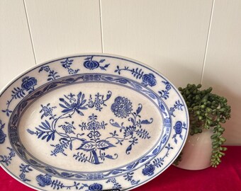 Villeroy & Boch Zwiebelmuster Blue Onion Oval Platter 14”