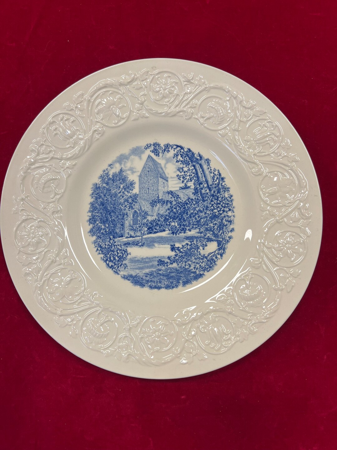 Vintage Wedgwood Etruria Western College Oxford Ohio Chapel Plate 10.75