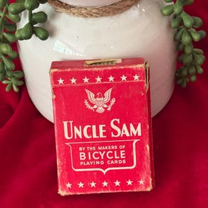 Vintage jaren 40 Uncle Sam rode speelkaartendoos ALLEEN per fiets Speelkaarten ~ jaren 40 speelkaarten, Uncle Sam kaartdoos