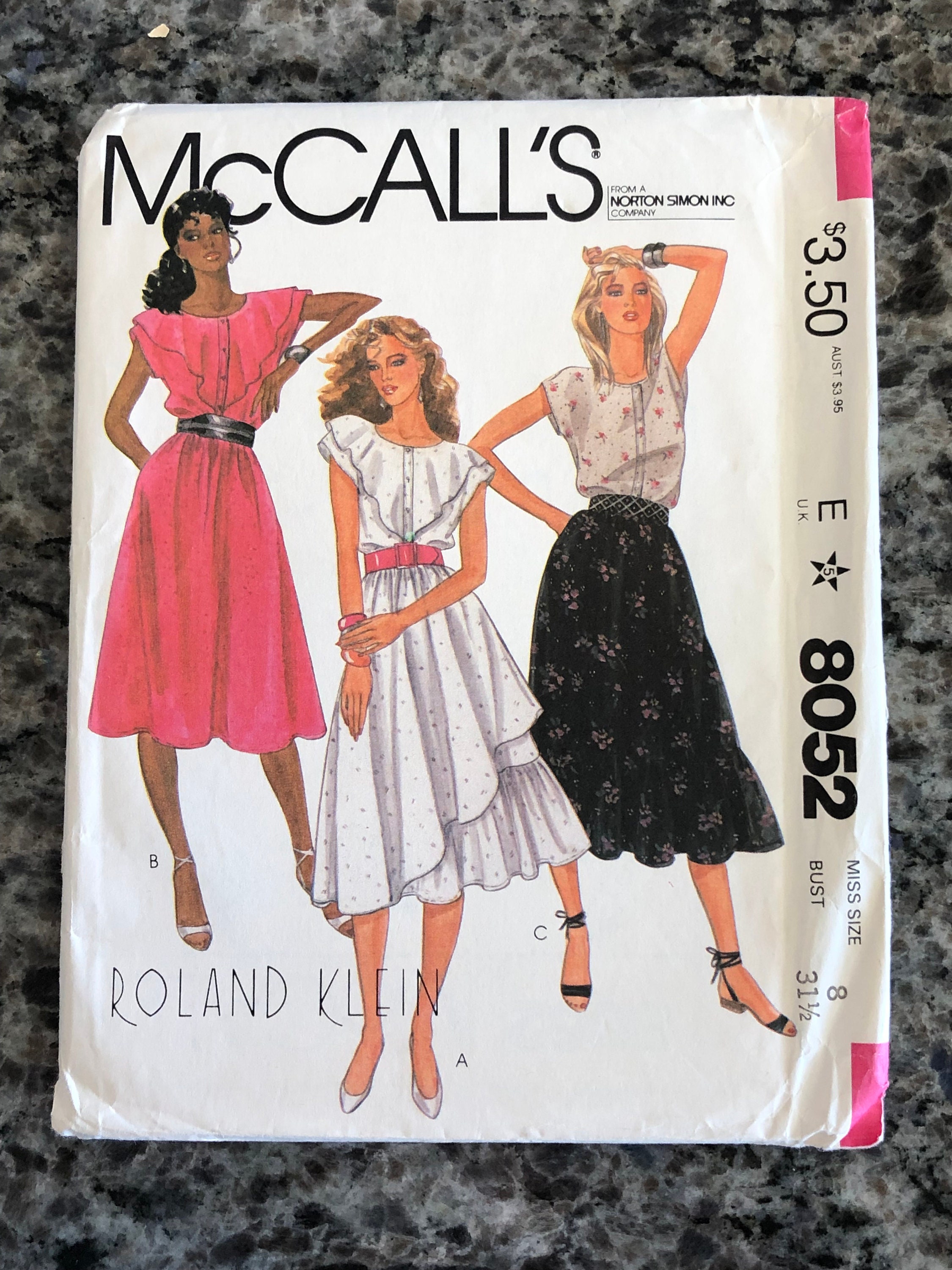 McCalls Vintage Pattern 8085 Blouse Bust 32.5 Gathered Ruffles Yokes Size  10 FF