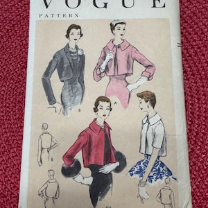 RAR 1955 Vogue Schnittmuster 8504 Misses 4 Styles von Cropped Jacke oder Mantel eine mit Pelz Größe 12 Uncut-1950&#39;s Bolero Jacke, Bolero Muster