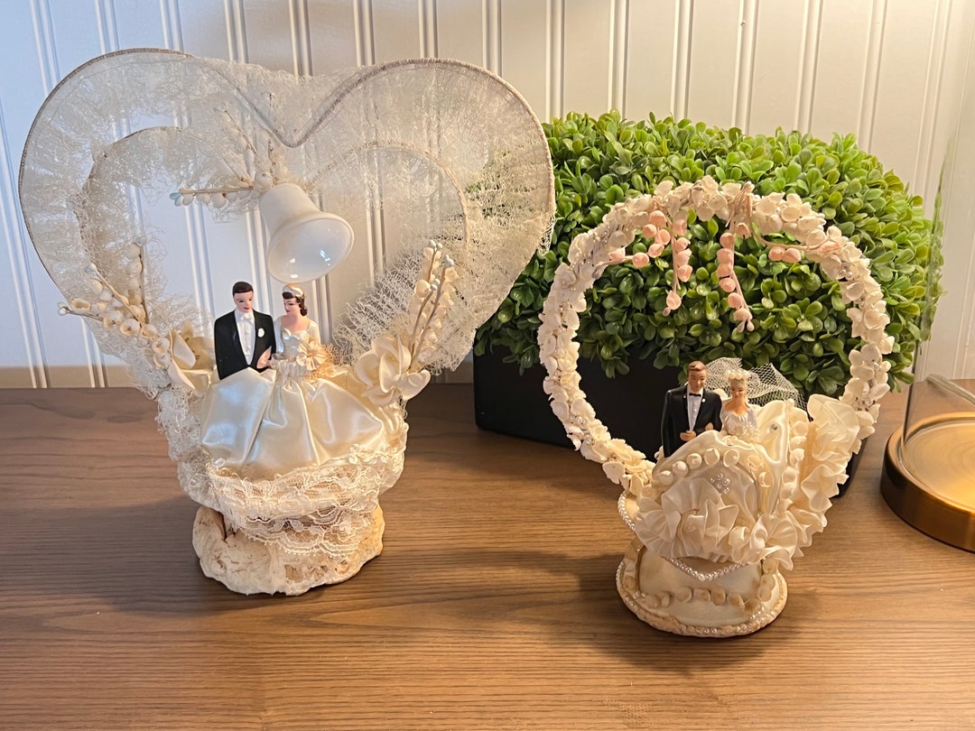 U CHOOSE Vintage 1940/50's Fancy Wedding Cake Topper With Bride and ...