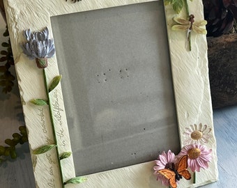 3 D Wild Flowers Resin Picture Frame "It Can Get Very Crowded" Butterfly Dragonfly Bee for 5” x 7” Photo- gardener frame, wildflower frame