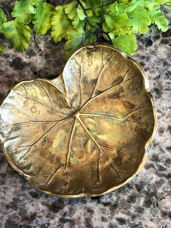 Vintage Virginia Metalcrafters Brass Lotus Leaf o… - image 3