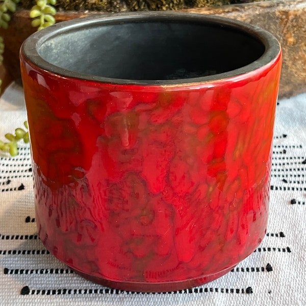 Retro 60/70’s Red Molten Drip Glaze USA Round Planter Pot Vase Stamped RC 7 7” w x 6” H - red ceramic planter, red molten glaze pot vase