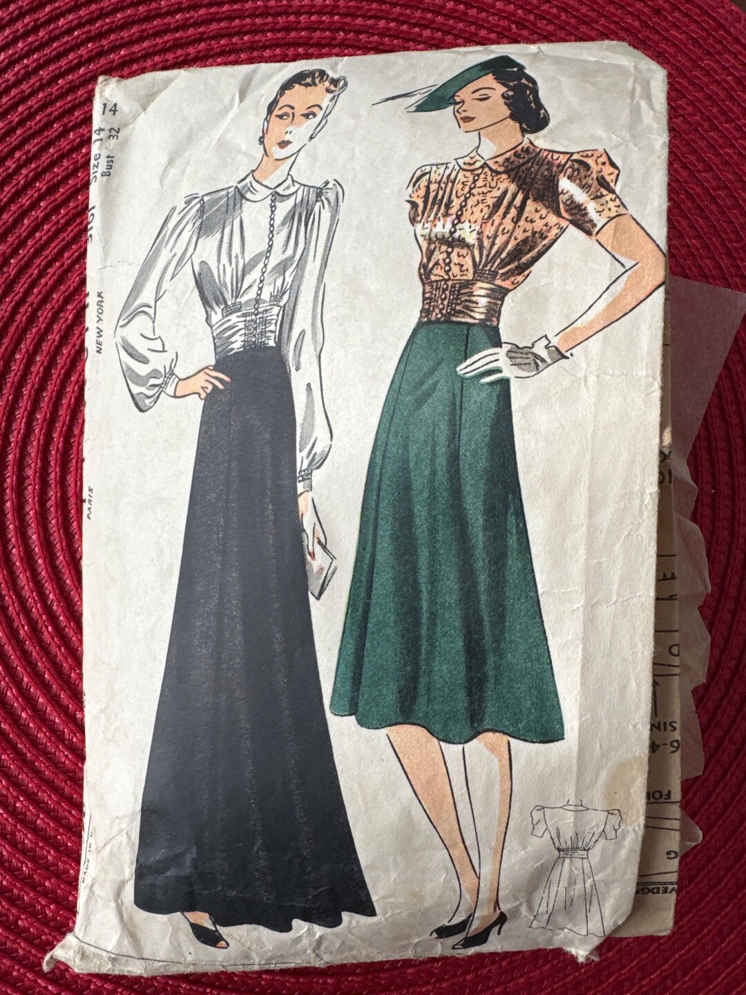 1940's Simplicity Princess Line Dress Pattern with Accent Flaps and Pockets - Bust 36