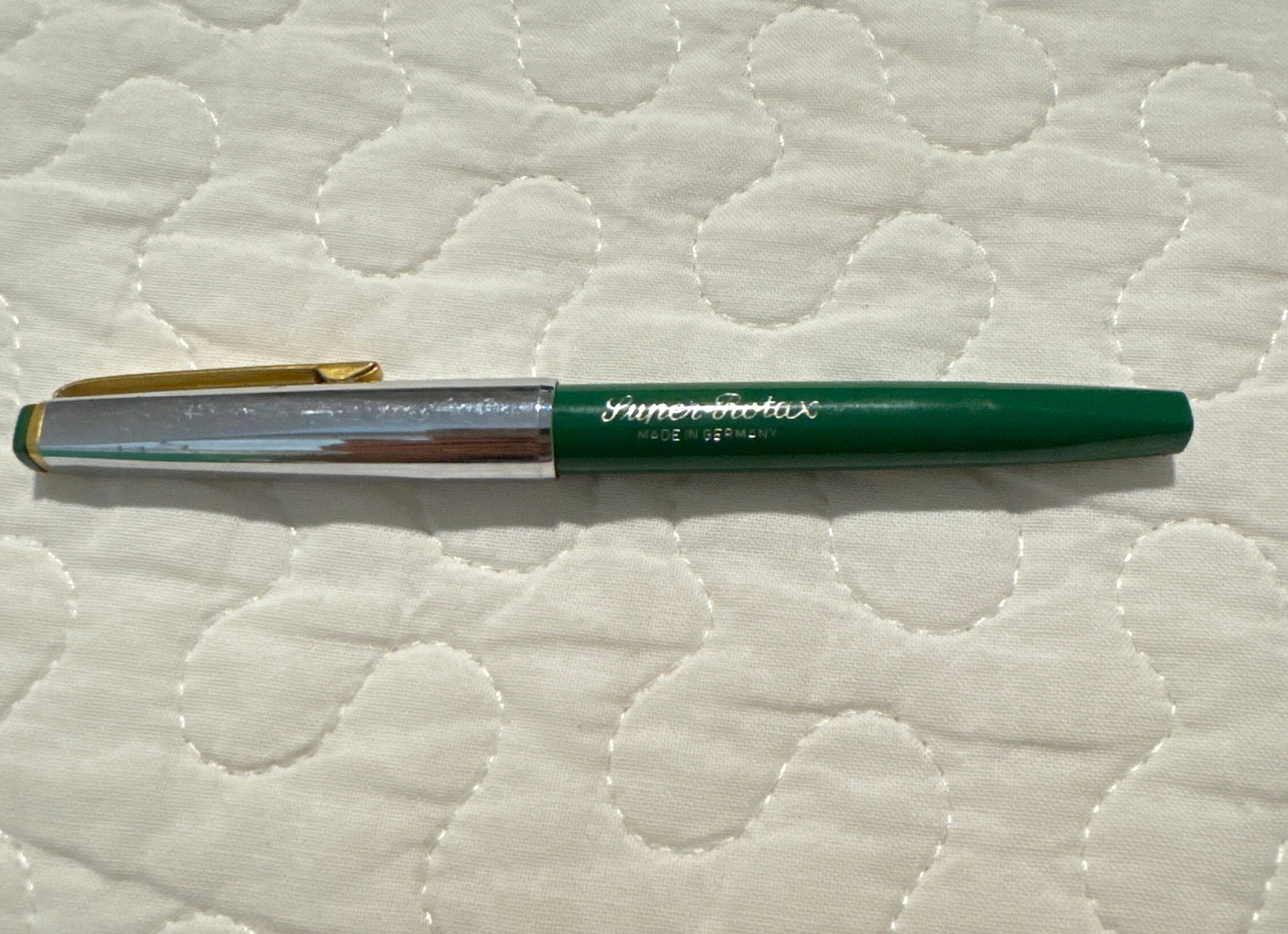 Vintage Super Rotax Forest Green vulpen iridium gouden penpunt Made in  Germany - vintage vulpen - Etsy België, image size:2250x1632