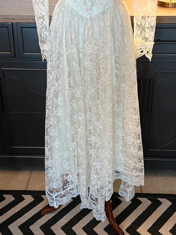 Vintage Jessica Mcclintock off White All Lace Long Vintage Jessica Mcclintock off White All Lace Long