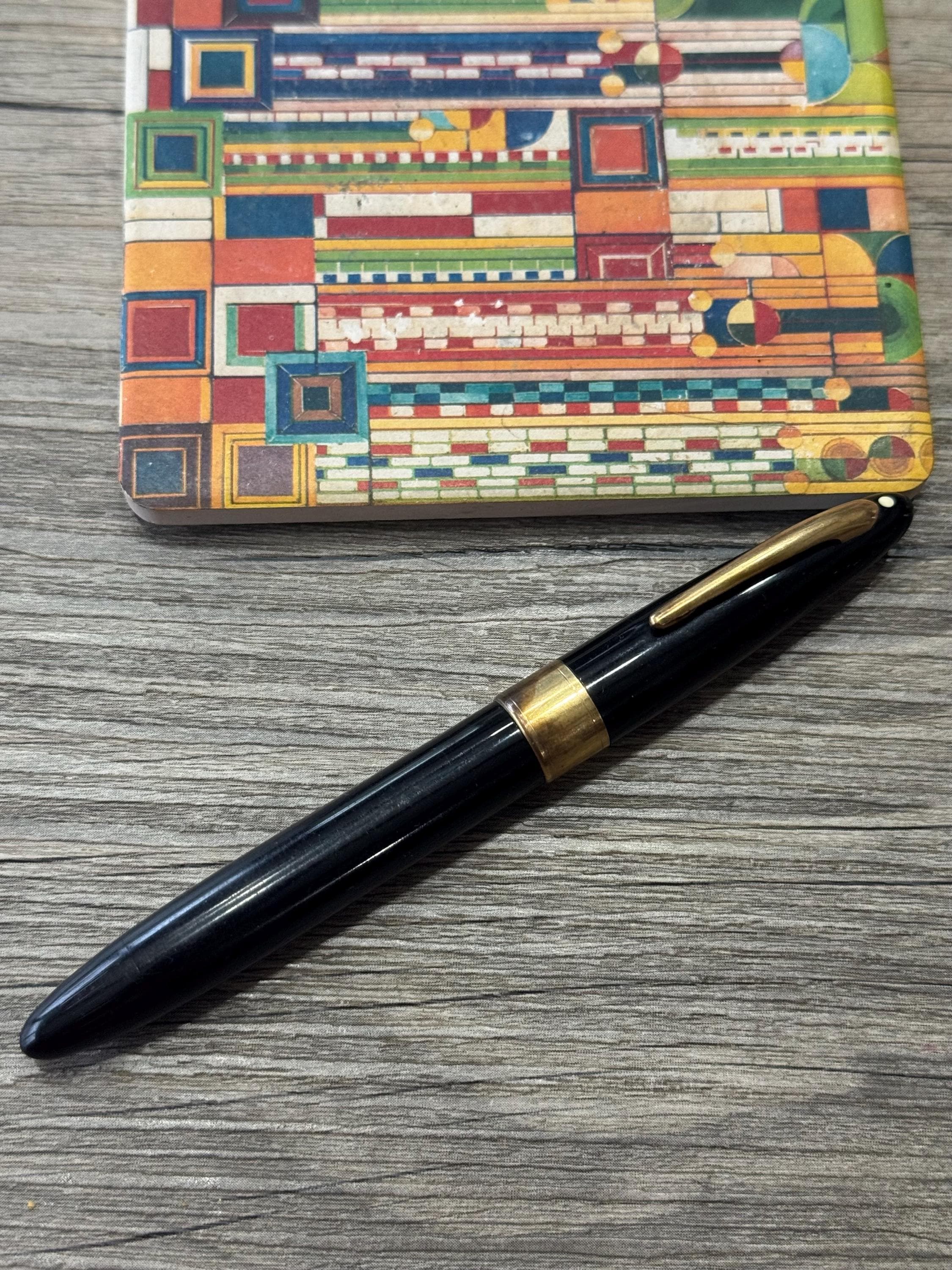 Vintage 1950 Sheaffer Black & Gold Fountain Pen With 14k Lifetime