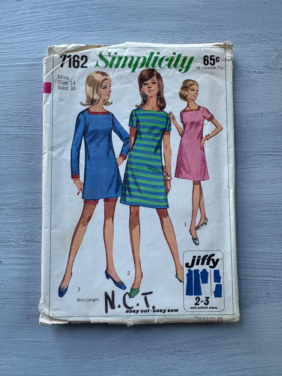 1967 Simplicity Sewing Pattern 7162 Misses Jiffy Shift Dress With ...