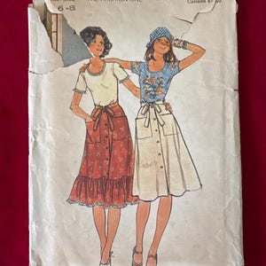 1970s Butterick Sewing Pattern 4761 Misses Ruffle Hem Button Front Skirt Patch Pockets and Belt & T Shirt Size 6-8 cut