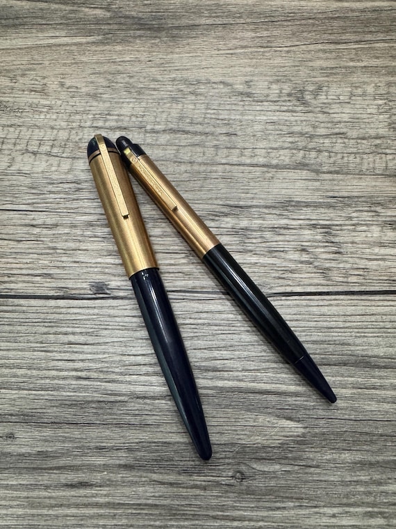 EVERSHARP　USA　万年筆　ペン先１４K　ビンテージ お選びください - ヴィンテージ40年代のEversharp Skyline 14k