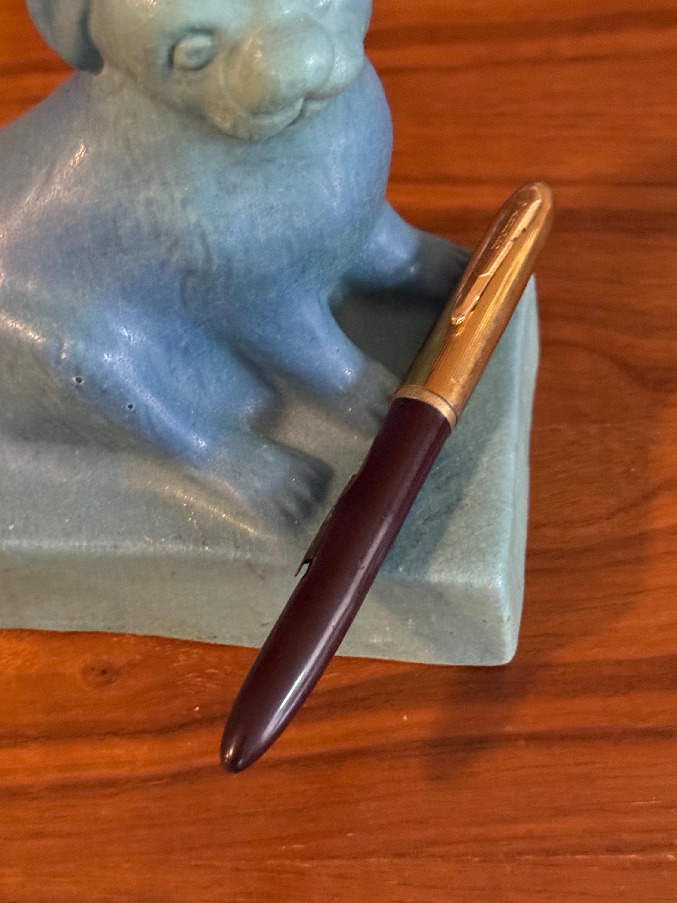 Vintage jaren 40 ARNOLD bordeauxrode en gouden vulpen 14 kt gouden fluwelen  vulpen met vulpen, antieke vulpen 3-25, Arnold-pen - Etsy België, image size:2250x3000