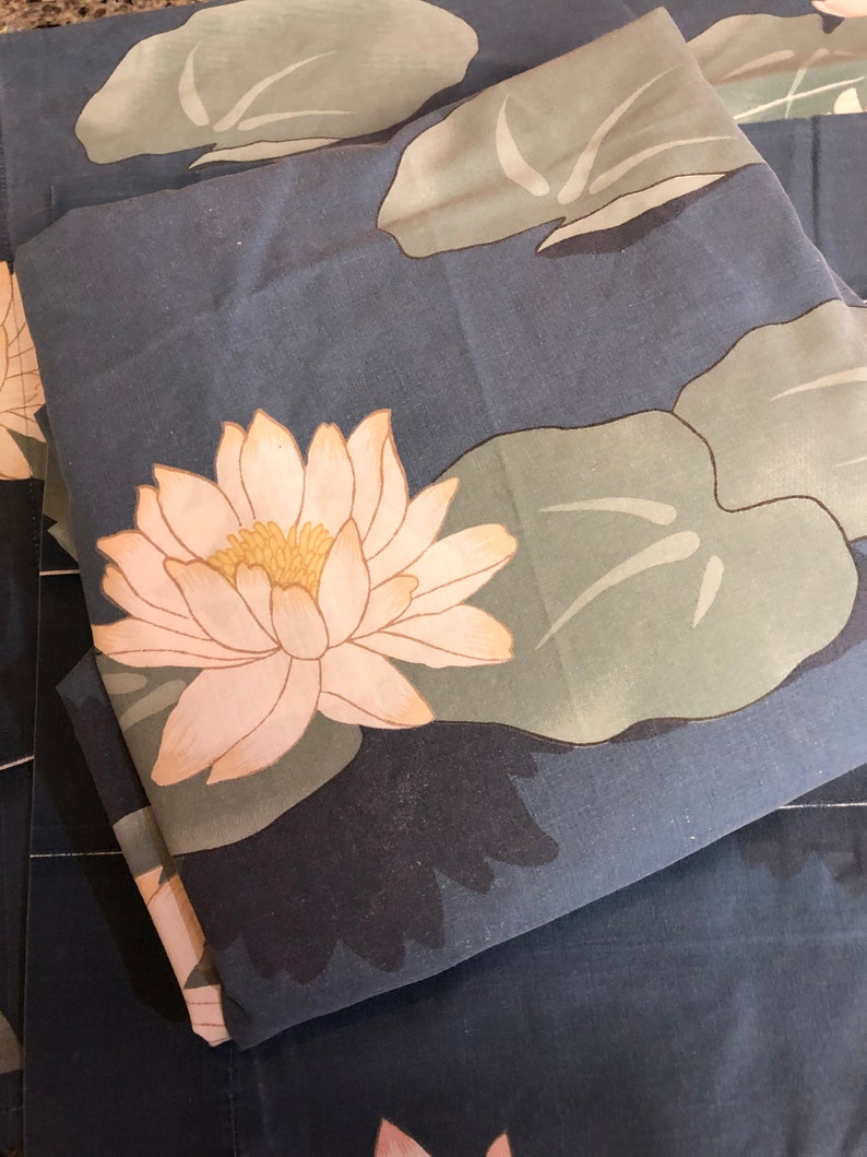 Wamsutta cal king bedding RARE Vintage Wamsutta Ultracale Blue Lotus Flower Cal King Fitted Sheet and Two King Size Pillowcases lotus bed