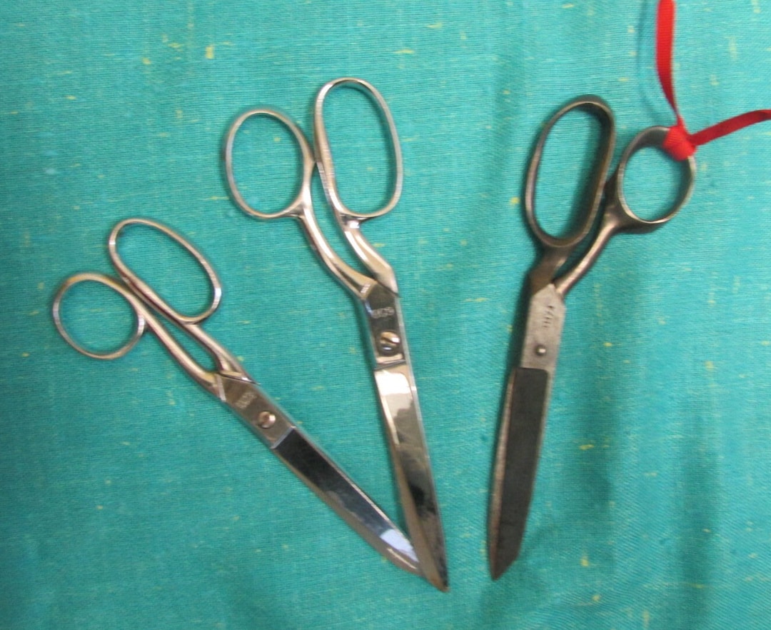 3 Vintage Scissors, Robeson, Singer Company in Brazil, Tempere Surgical ...