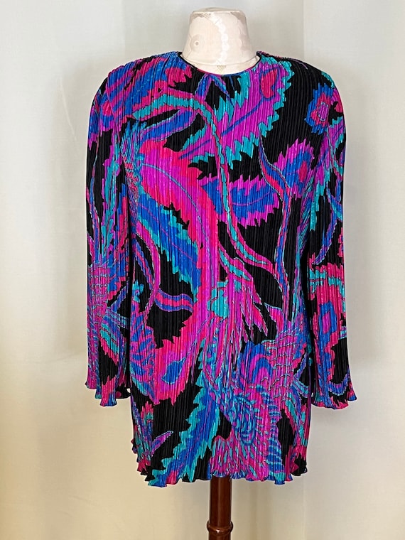 Vintage 1990's Bold Floral Pleated Tunic Top with… - image 2