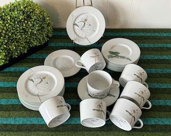RARE 1970's Mikasa Vera Marigolds Set of 6 Dessert or Salad Plates