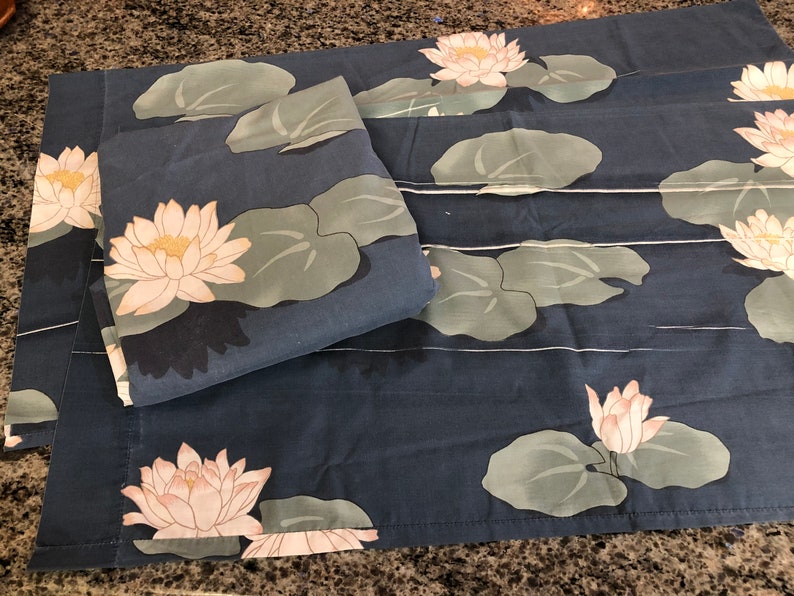 Wamsutta cal king bedding RARE Vintage Wamsutta Ultracale Blue Lotus Flower Cal King Fitted Sheet and Two King Size Pillowcases lotus bed