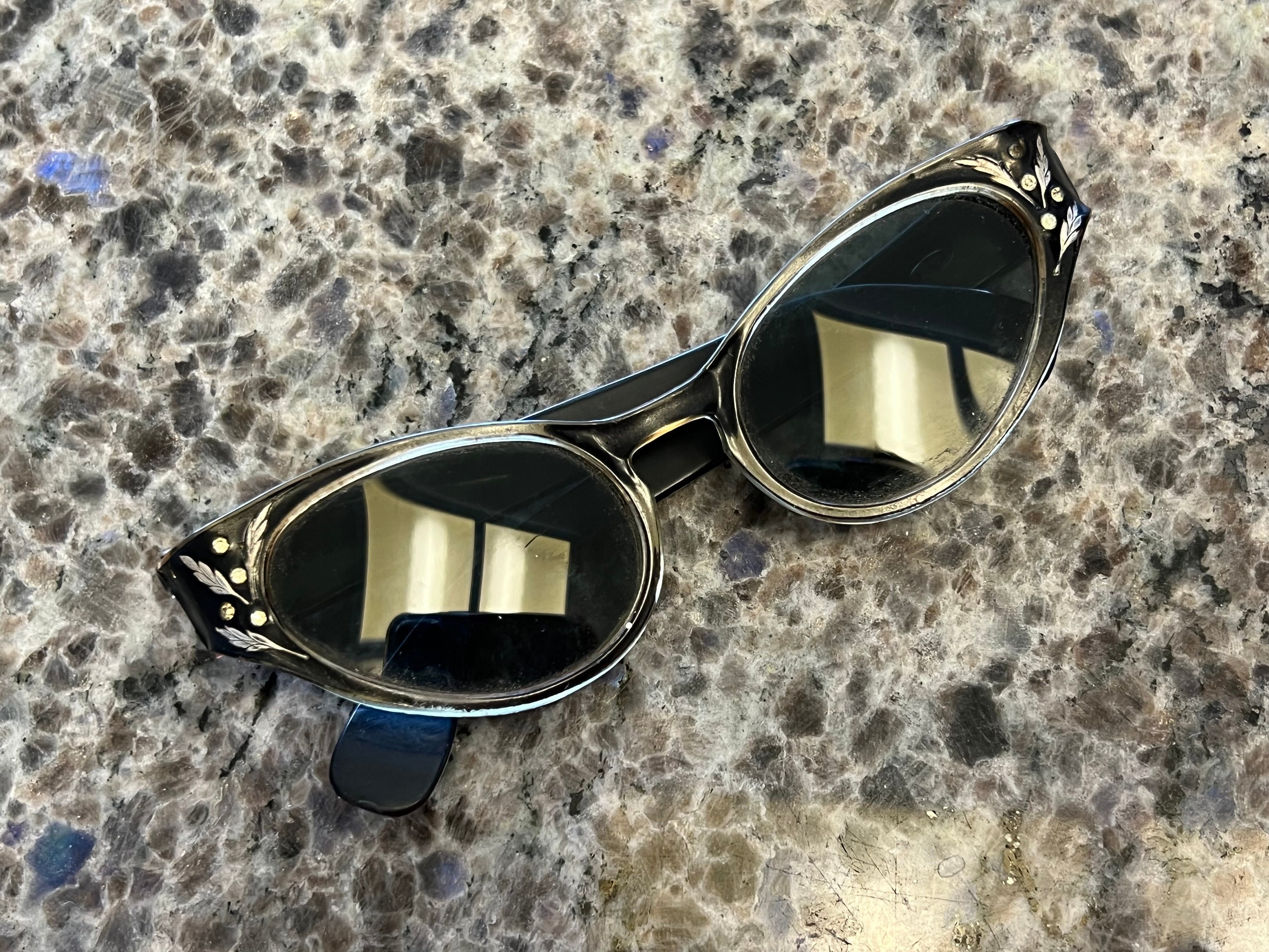 True Vintage Grant Bakelite Womens Cat Eye Sunglasses Etsy