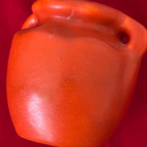 1960/70’s Bright Orange Vase Tudor CA Modern Pottery Orange Small Vase- California pottery, orange ceramic vase image 3