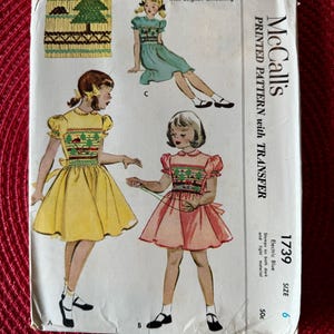 1952 Mccalls naaipatroon 1739 meisjes gesmokt lijfje korte feestjurk met pofmouwen maat 6 ongesneden-meisjes feestjurk overgooier