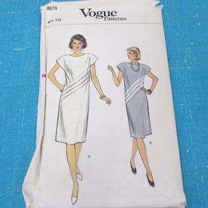 1980s Vogue Sewing Pattern 8674 Misses Loose Fitting Pullover Shift Dress Diagonal Pleats Size 18 Uncut~ cap sleeve dress with shoulder pads