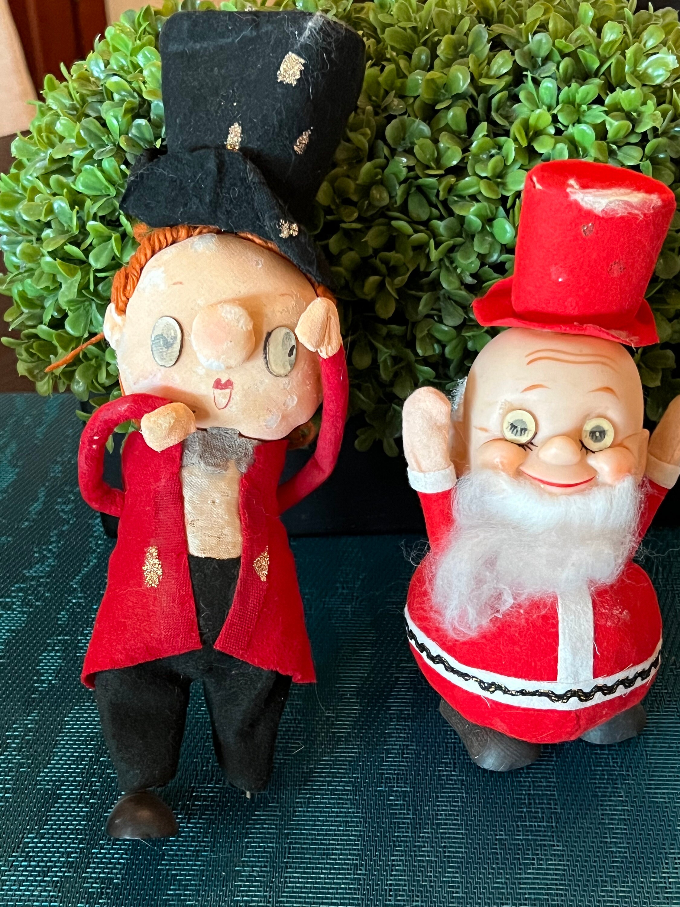 Vintage 1960s' Felt Lenticular Eyes Christmas Caroler Figurine or