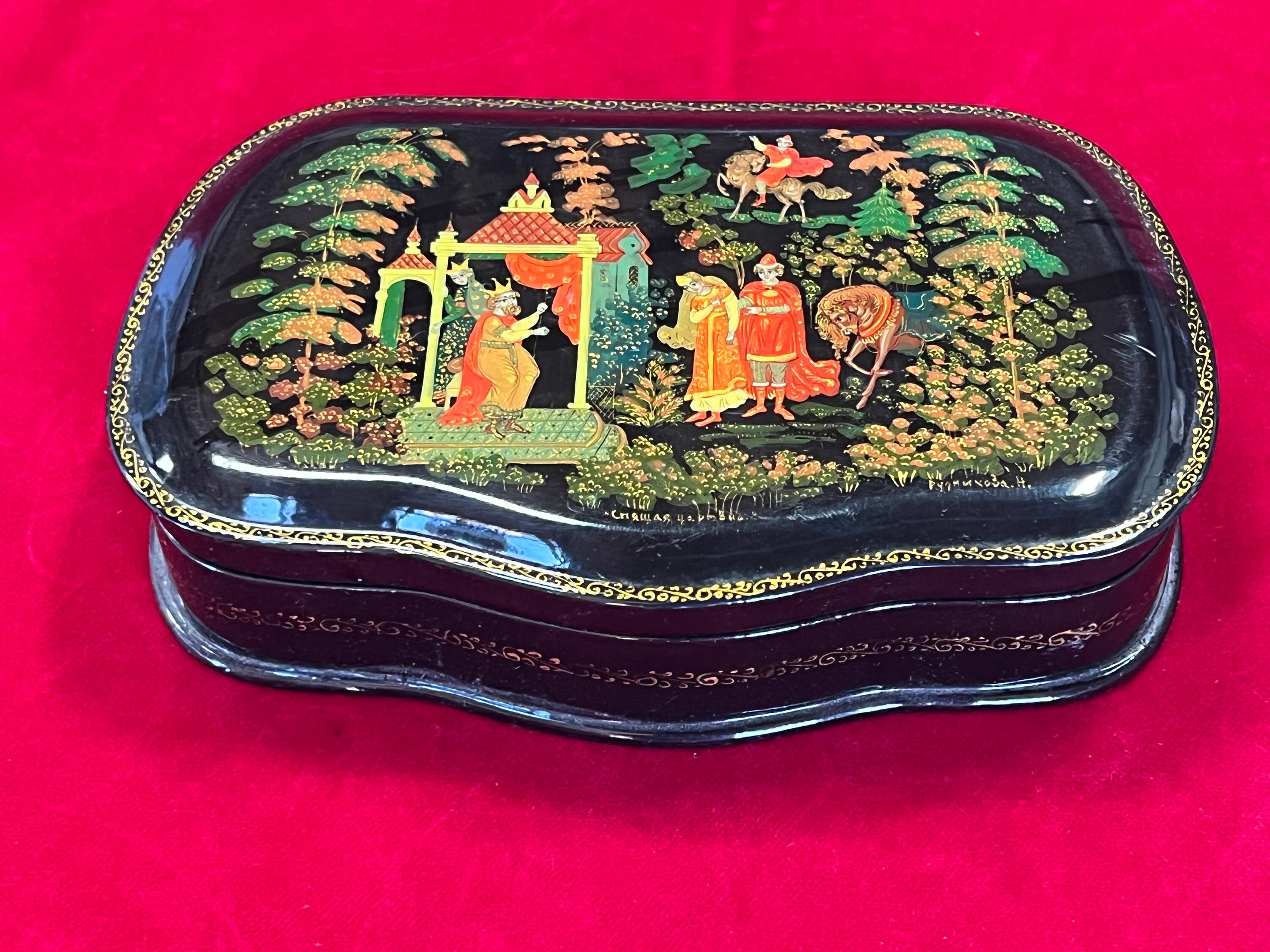 Vintage Russian Palekh Hand Painted Black Lacquer Box With Red