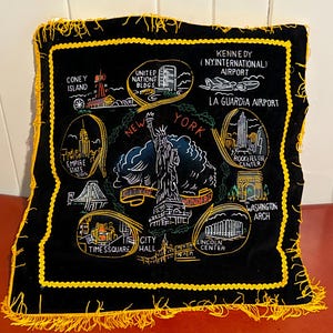 NOS 50’s Langfelder Homma & Carroll Vintage New York City Souvenir  Pillow cover with Fringe Hem 17”-New York souvenir vintage pillow cover
