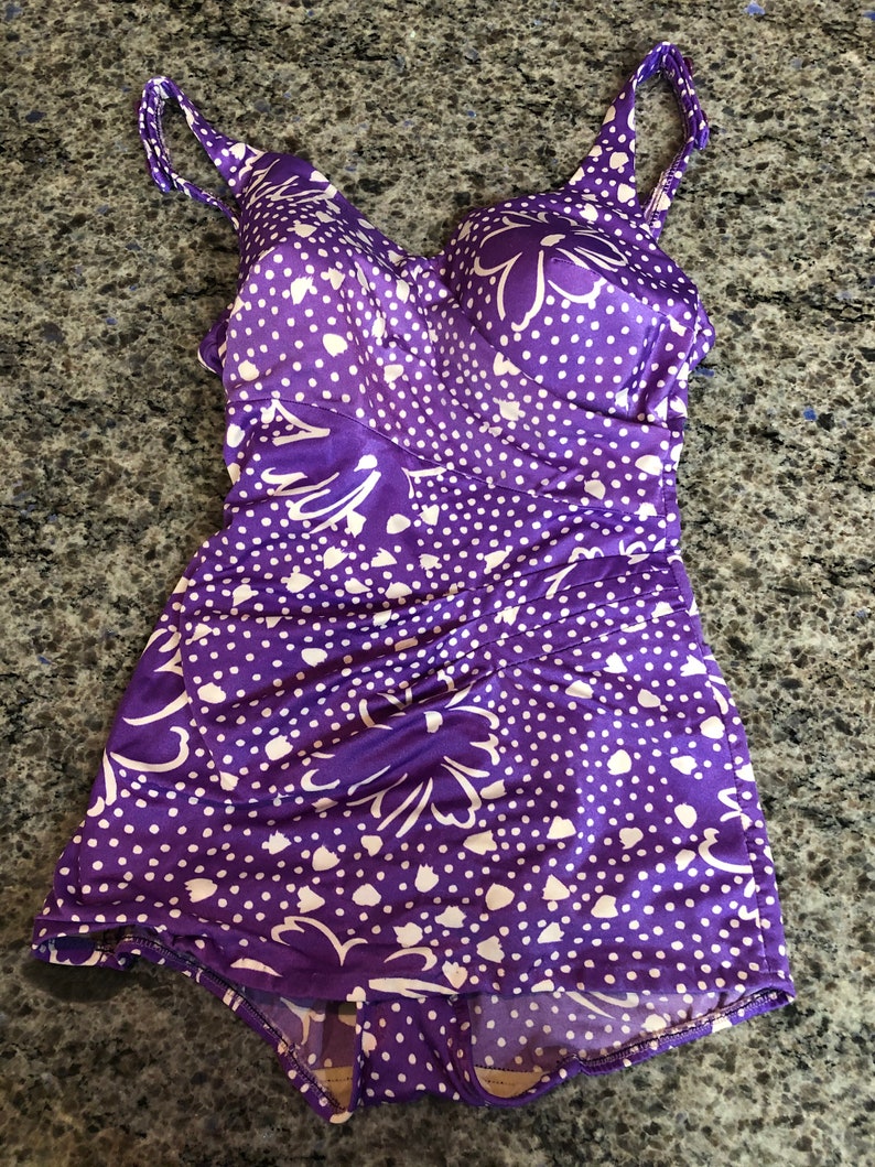 Roxanne swimsuit 196070/'s Roxanne Purple Floral Pin Up Rockabilly One Piece Swimsuit with Molded Cup Size 16 Bust 38B with Union Label