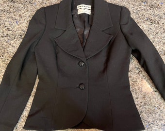 1970s Women's Black DAVID HAYES Disco Short Crepe Wool Evening Jacket from Saks Fifth Avenue Size 4- 1980s clothing, short evening jacket