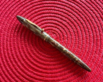 1920’s Sheaffer Fountain Pen Green & Red Marble 14 k Gold 3-25 Nib Lever Fountain Pen, antique Sheaffer 3-25 pen