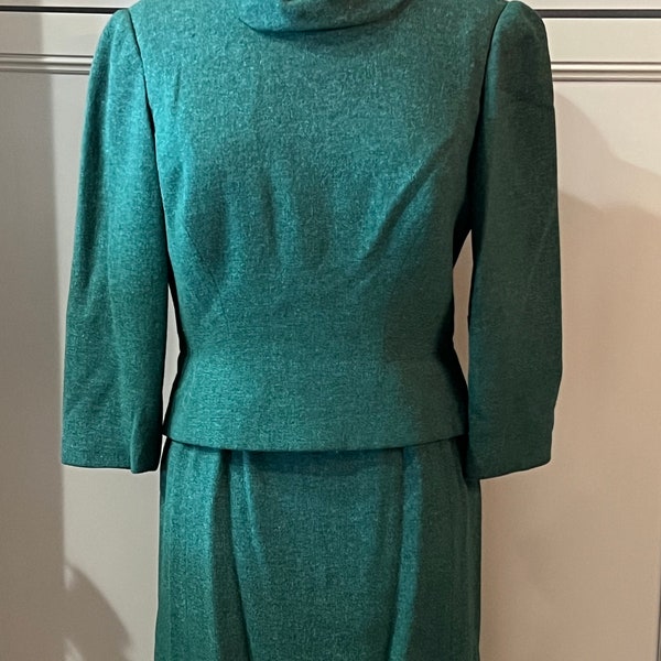 1940/50's Women's Forest Green Wool Two Piece Dress with Pencil Skirt Size Small Fully Lined - 1950's green wool skirt and blouse