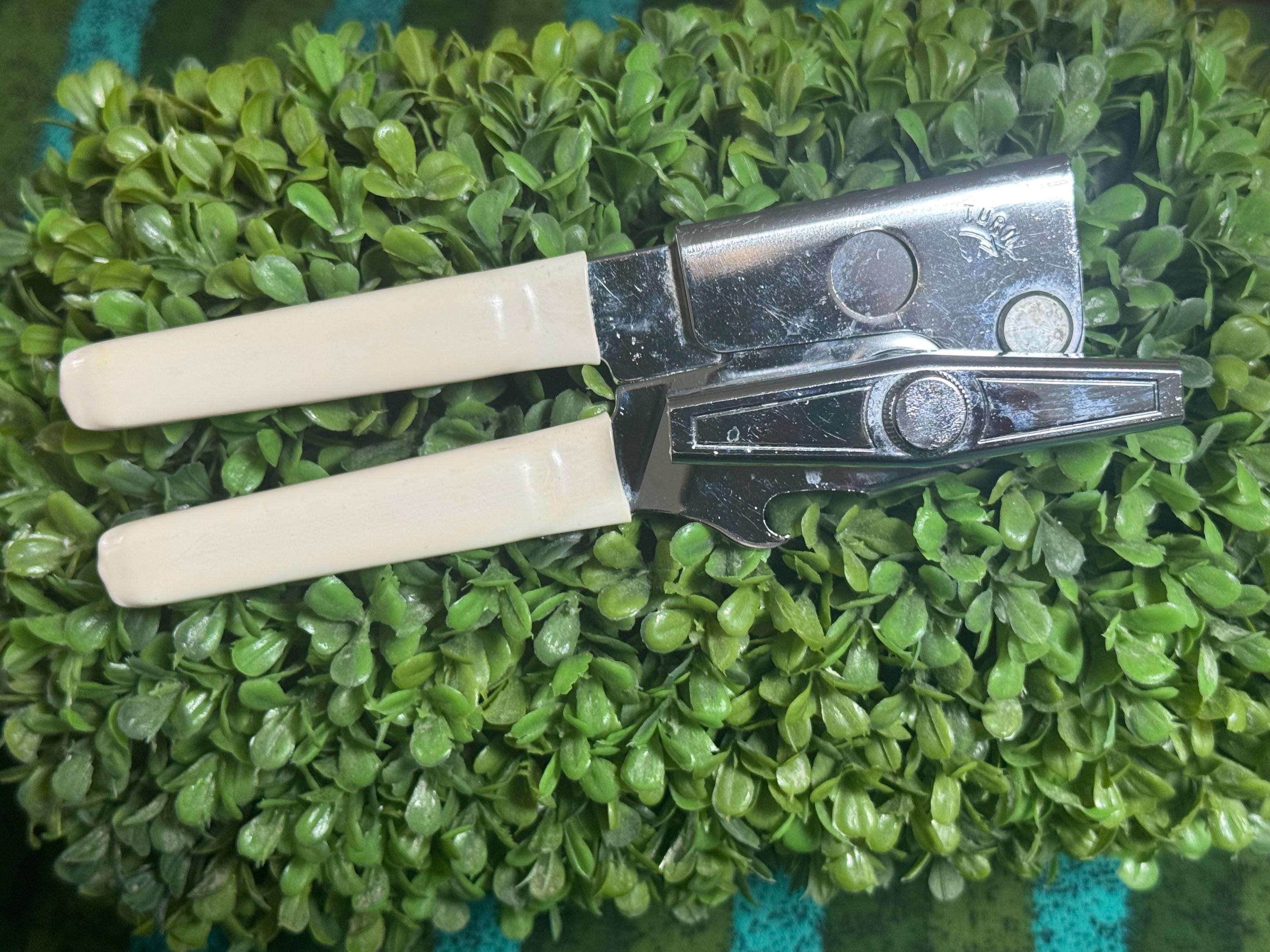 Swing Away Vintage Can Opener - Etsy