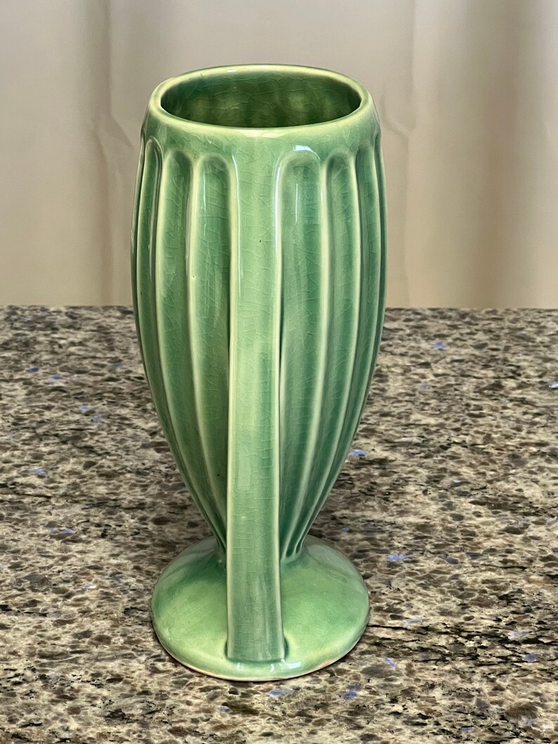RARE Haeger Green Ribbed 9 Tall Vase Amphora No 215 Haeger Etsy