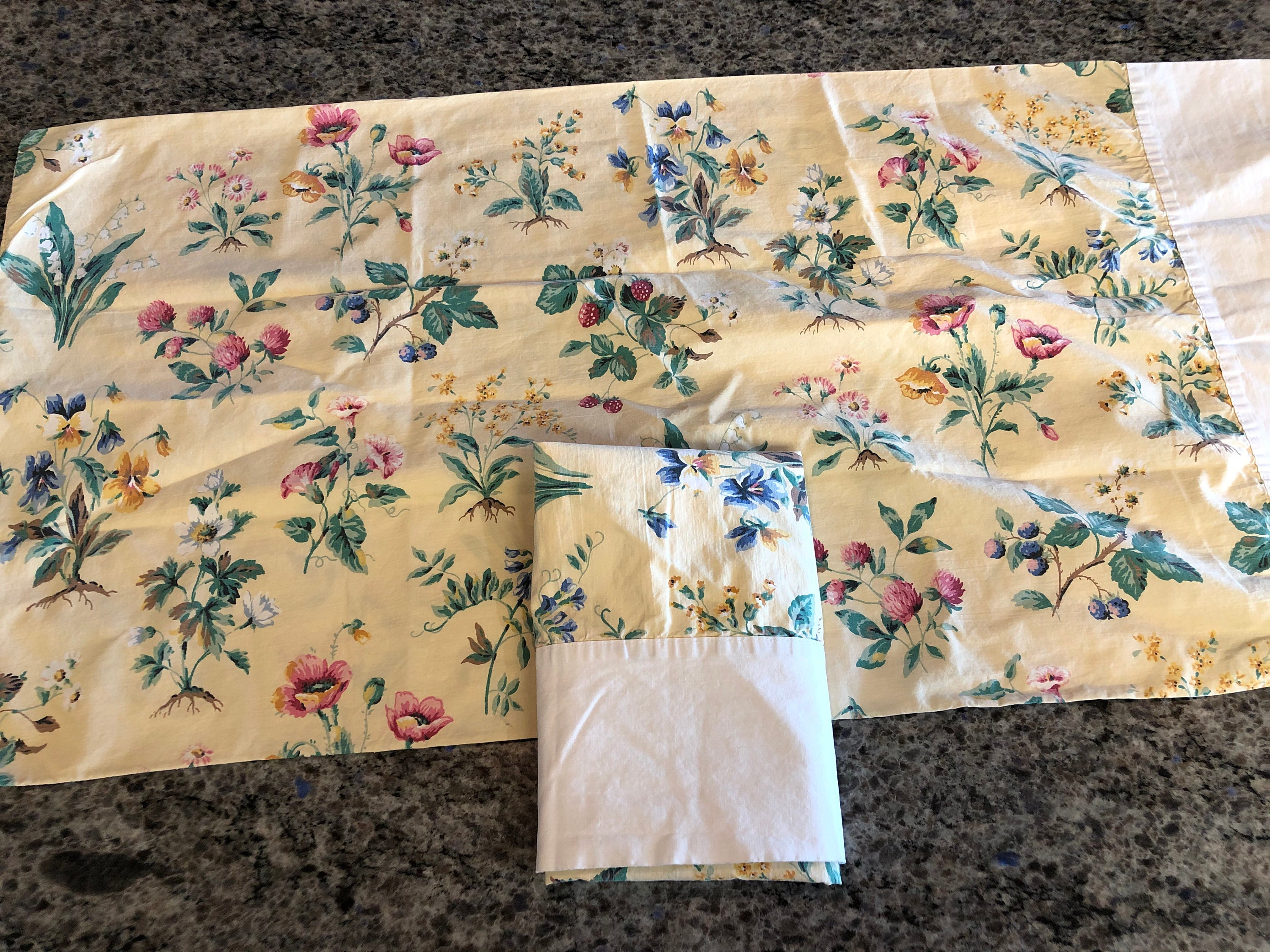 RARE Vintage 1980 s Two Liz at Home Liz Claiborne in Full Bloom