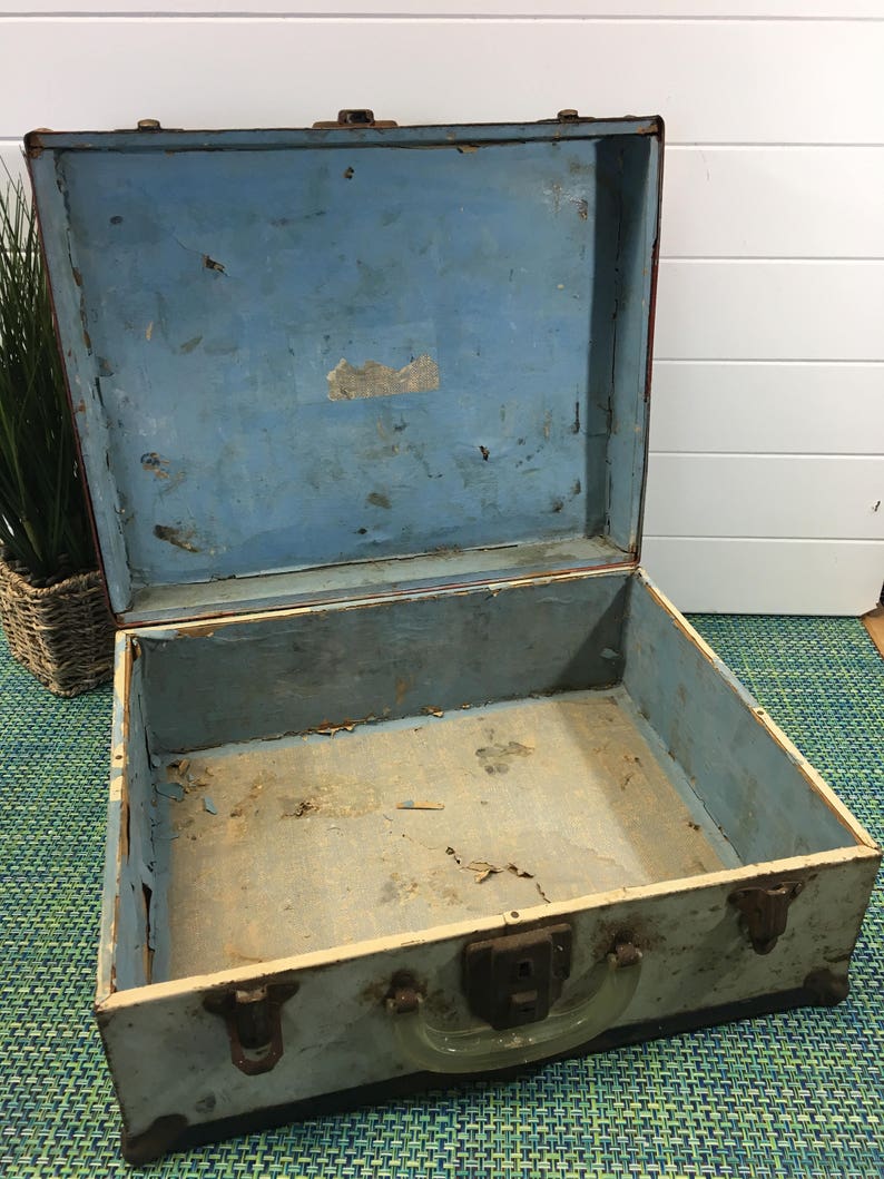 Vintage Metal Roller Skate Box Red White and Blue Paint Etsy