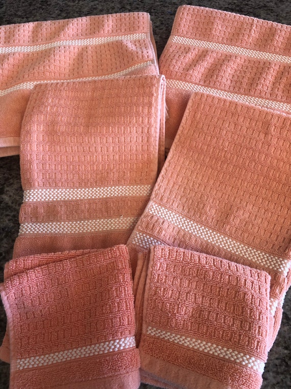 Ralph Lauren Peachy Pink Waffle Textured Set of 2 Bath Towels, Two Hand  Towels & Two Washcloths Peach Bath Towel, Ralph Lauren Towel 