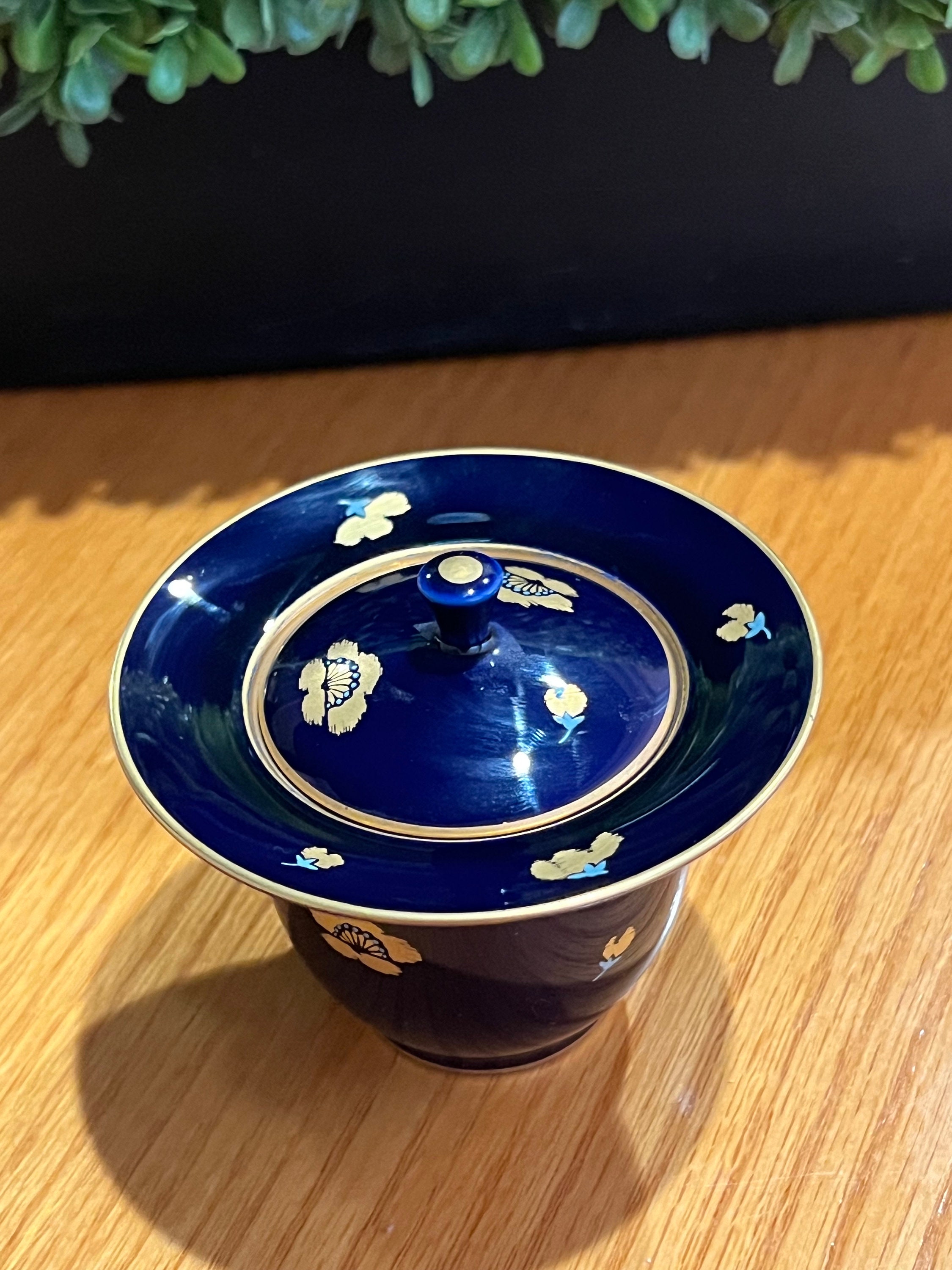 希少なノリタケ コバルトブルーに金彩花模様のミニジャー 日本製 高さ2