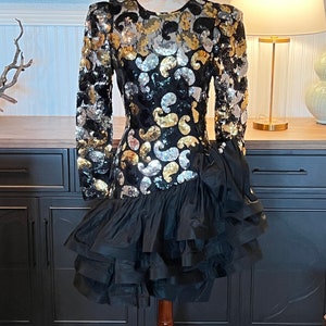 lillie long sleeve mini dress black Black Balloon Sleeve Lillie Mini Dress main image 1