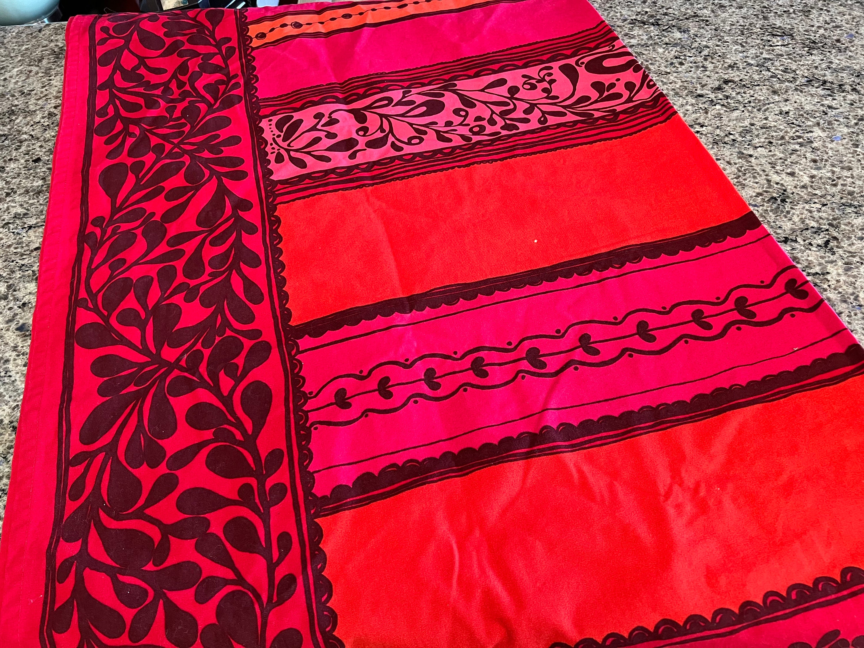 IKEA Vinterfint Baumwollpopeline Bold Red Rectangular Stripe Print Tischdecke 57 