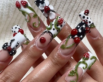 Ladybug and Strawberry Nail Art, Black White Polka Dot Press On Nails, 3D Floral Polka Dot Fake Nails, Cute Garden Nail Art, Ladybug Nails