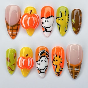 Handmade Fall Halloween Nail Set with Pumpkins & Woodstock, Cute Snoopy Cartoon Nails, Fall Autumn Halloween Nails, Cartoon Halloween Nails