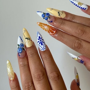 Fruit Floral Press On Nails, Lemon Orange Nail Art, Blueberries Nails, Hand Painted Citrus Nails, Summer Picnic Nails, Ceramic nails