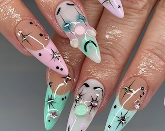 Clown Face Press On Nails, Pastel Circus Fake Nails, Halloween Nails, Sad Clown Nails, Harlequin Inspired Nail Art, Goth Clown Nails
