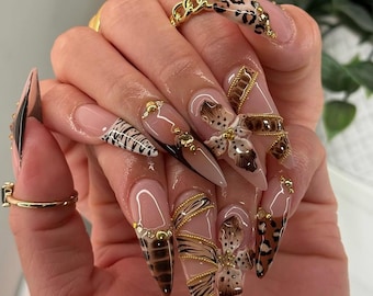 ワイルド リュクス プレスオンネイル | レオパードゴールド