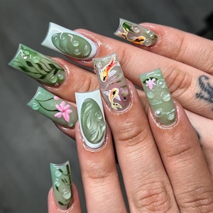 Aquarium Koi Fish Press On Nails, 3D Green Pond Nail Art with Flowers, Japanese Inspired Nails,   Lotus Pond Nail Art for Summer & Vacation